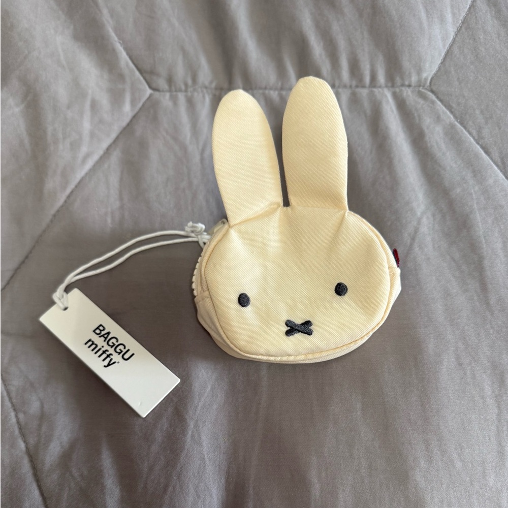 Baggu Miffy Cream Bunny Coin Purse Charm NWT